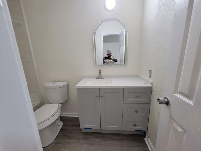 2034 Village Park Drive, Missouri City, TX 77489