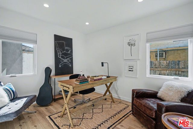 4026 Baywood Street, Los Angeles, CA 90039