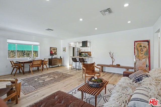 4026 Baywood Street, Los Angeles, CA 90039