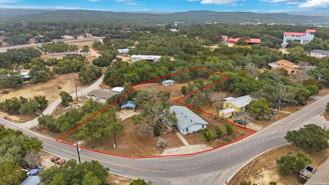 333 Tamarack, Canyon Lake, TX 78133