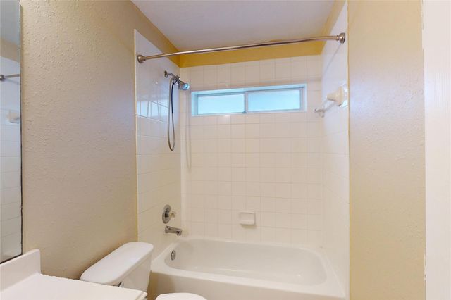 13807 Naples Park Lane, Houston, TX 77070