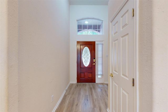 13807 Naples Park Lane, Houston, TX 77070