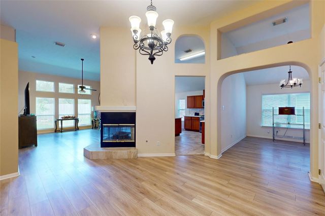 13807 Naples Park Lane, Houston, TX 77070