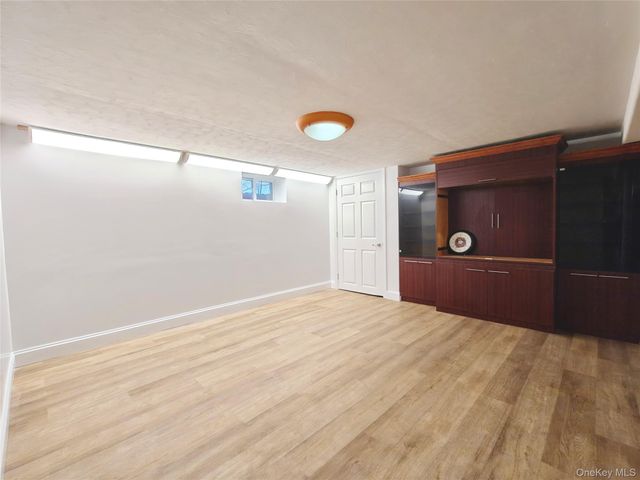 151-28 24th Rd Road, Whitestone, NY 11357