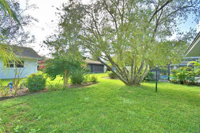 469 MUIRFIELD COURT, Winter Haven, FL 33884