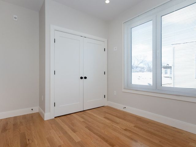 9 Tovar 3, Boston, MA 02122