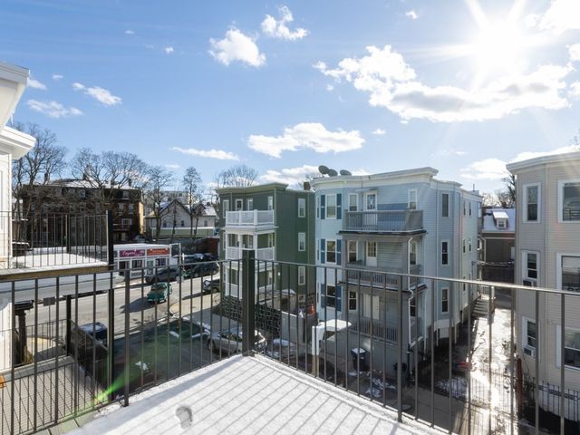 9 Tovar 3, Boston, MA 02122