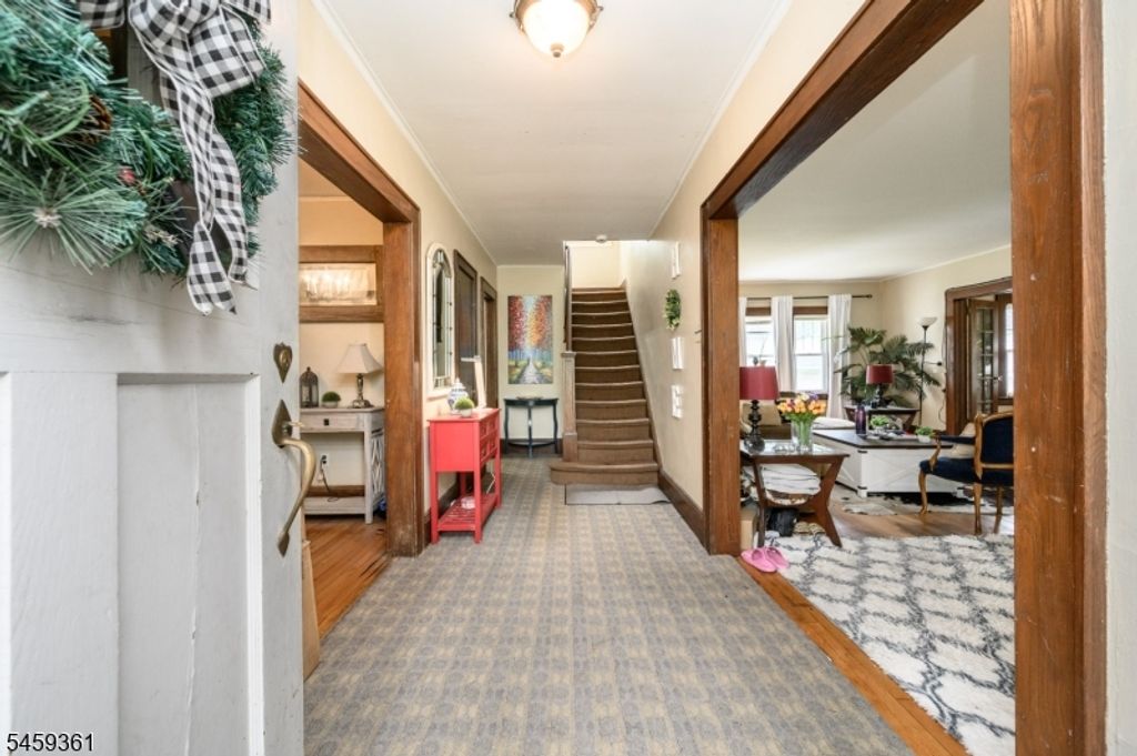 327 Rifle Camp Rd, Woodland Park, NJ 07424 — photo 3