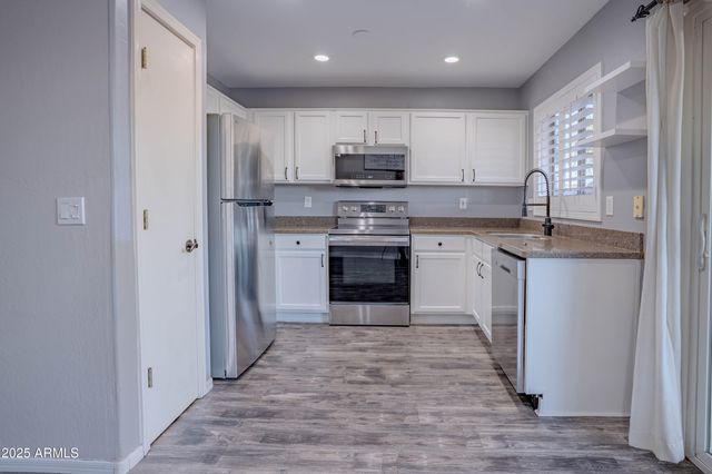 14938 W CARIBBEAN Lane, Surprise, AZ 85379