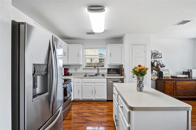 4606 Trinity River Court, Spring, TX 77386