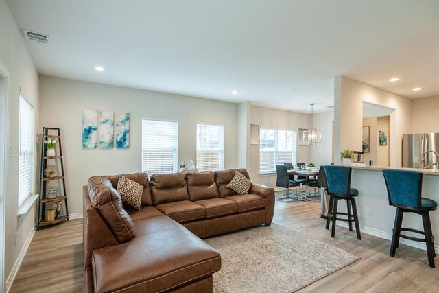 7134 Eastwood Street A, Houston, TX 77021