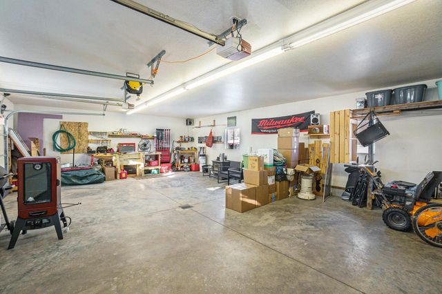 3955 N River Drive, Newaygo, MI 49337