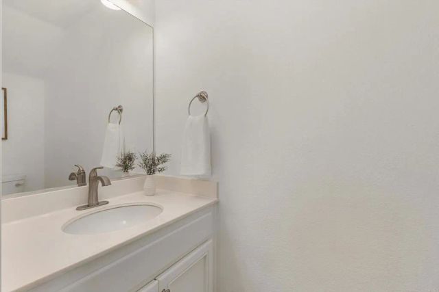 2488 Bear Rock, Escondido, CA 92026