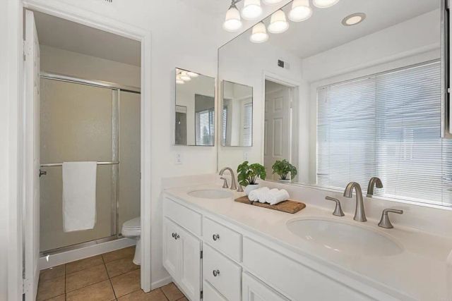 2488 Bear Rock, Escondido, CA 92026