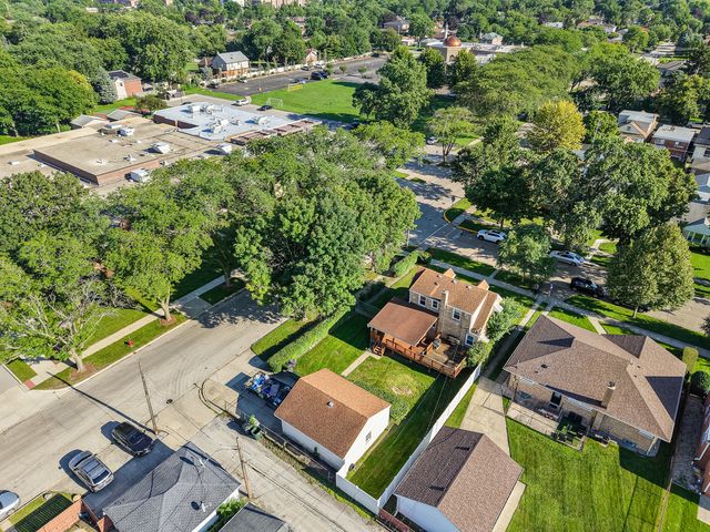 5800 Crain Street, Morton Grove, IL 60053
