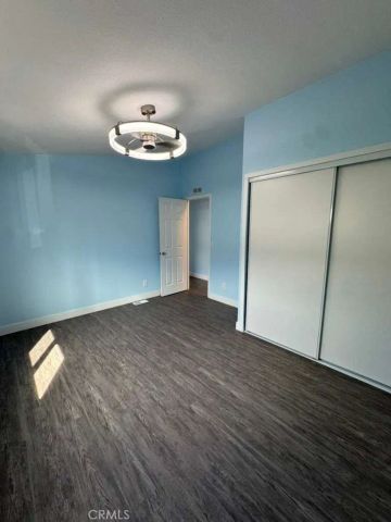 215 S Sullivan 109, Santa Ana, CA 92704