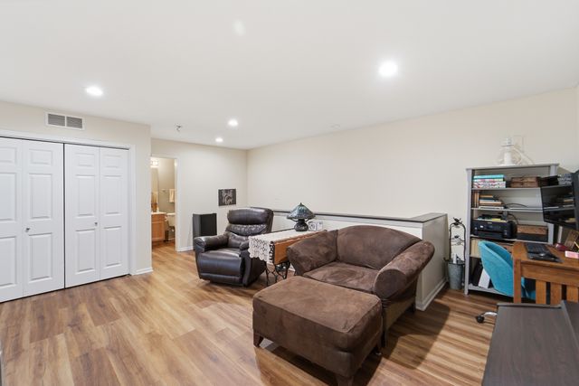 3910 NE Raintree Lane, Ankeny, IA 50021