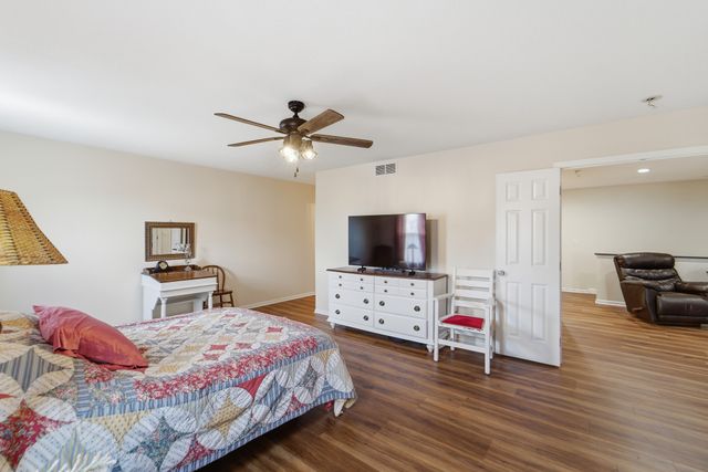 3910 NE Raintree Lane, Ankeny, IA 50021