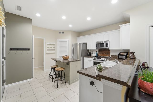 3910 NE Raintree Lane, Ankeny, IA 50021