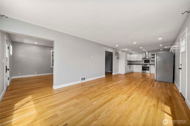 113 W Chenault Avenue, Hoquiam, WA 98550