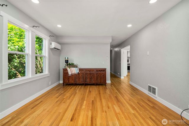 113 W Chenault Avenue, Hoquiam, WA 98550