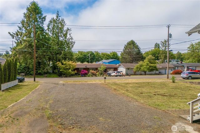113 W Chenault Avenue, Hoquiam, WA 98550