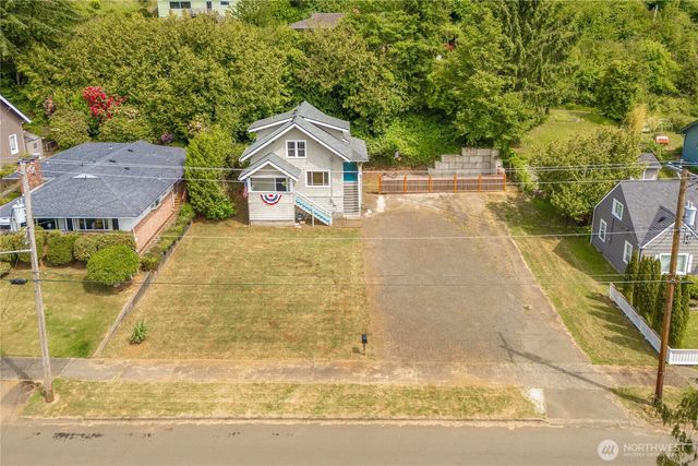113 W Chenault Avenue, Hoquiam, WA 98550