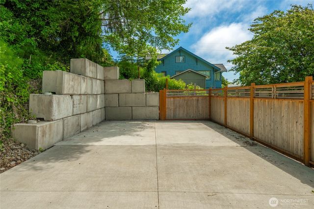 113 W Chenault Avenue, Hoquiam, WA 98550