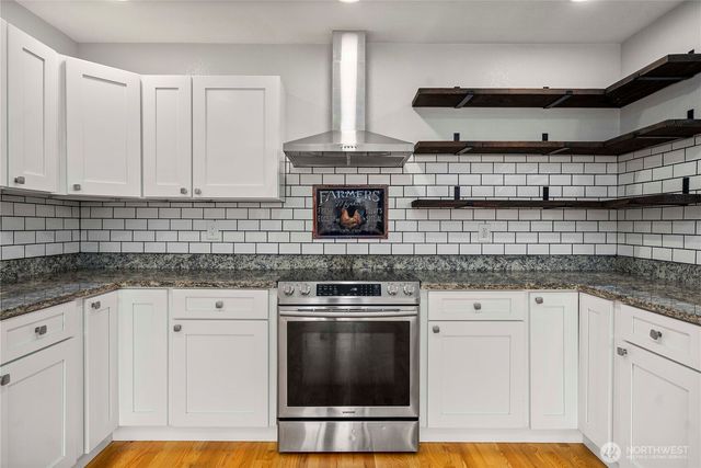 113 W Chenault Avenue, Hoquiam, WA 98550