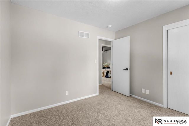 1835 W Apricot Lane, Lincoln, NE 68522