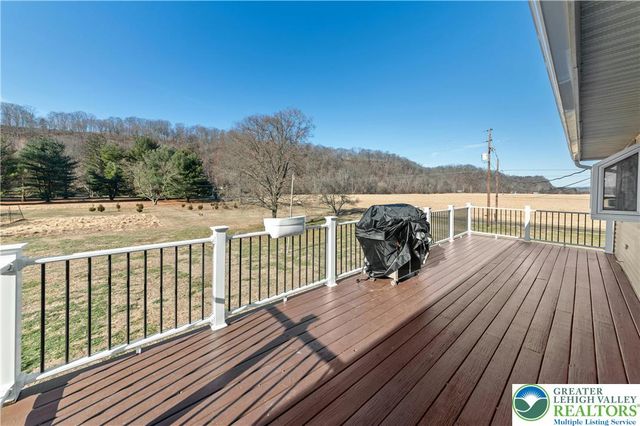 1 Cross Creek Lane, Tinicum Twp, PA 18972