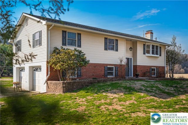 1 Cross Creek Lane, Tinicum Twp, PA 18972