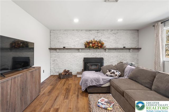 1 Cross Creek Lane, Tinicum Twp, PA 18972