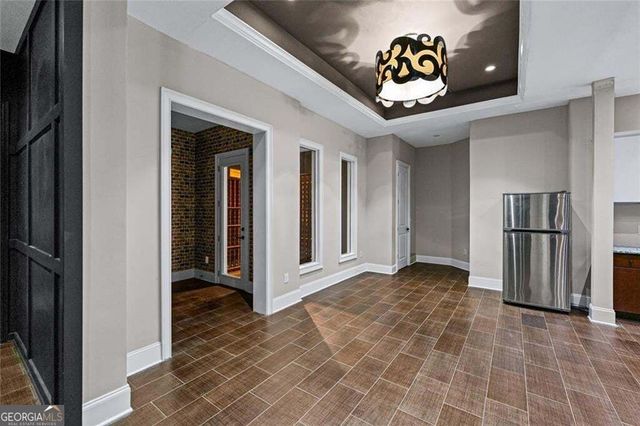 453 Londonberry Road NW, Atlanta, GA 30327