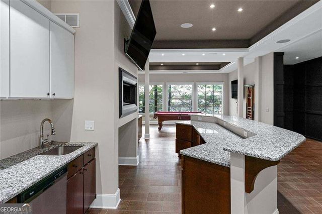 453 Londonberry Road NW, Atlanta, GA 30327