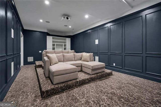 453 Londonberry Road NW, Atlanta, GA 30327