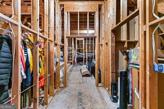 453 Londonberry Road NW, Atlanta, GA 30327