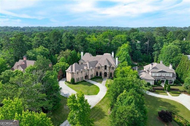 453 Londonberry Road NW, Atlanta, GA 30327