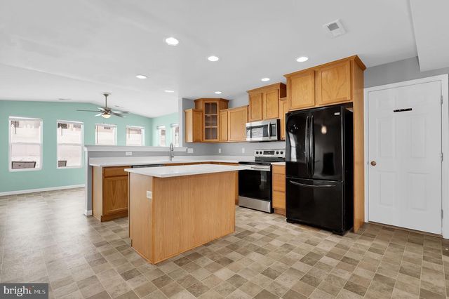 12519 OLIVINE CT, Hagerstown, MD 21740