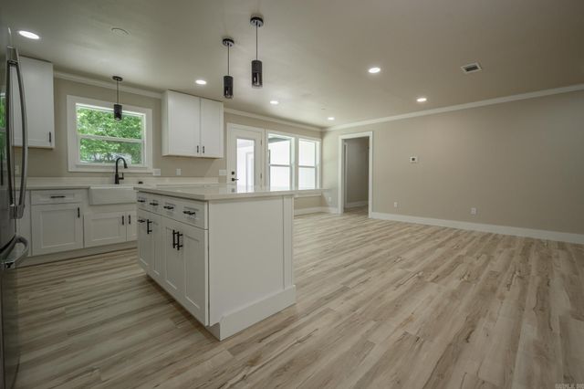 306 Gary Dr., Mena, AR 71953