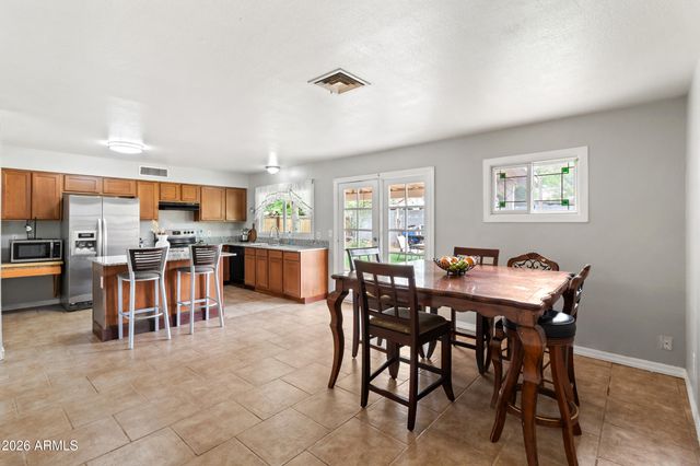 7130 W FLOWER Street, Phoenix, AZ 85033