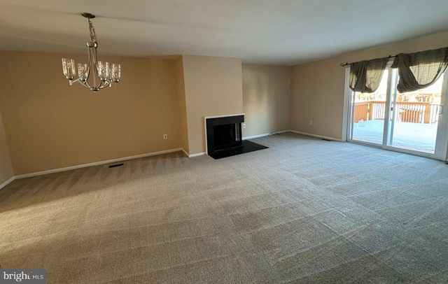 802 SEMINOLE GDNS GDNS, Ambler, PA 19002