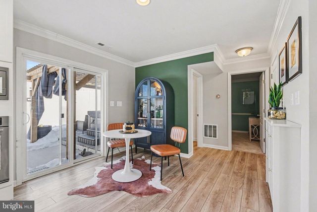 25 NATURES WAY CIR, New Oxford, PA 17350