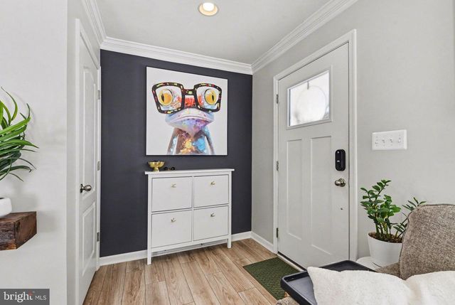 25 NATURES WAY CIR, New Oxford, PA 17350