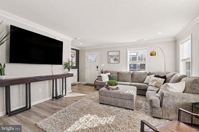 25 NATURES WAY CIR, New Oxford, PA 17350