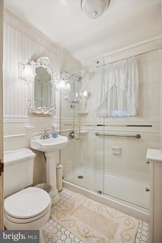 1448 VICTORY AVE, West Deptford, NJ 08093