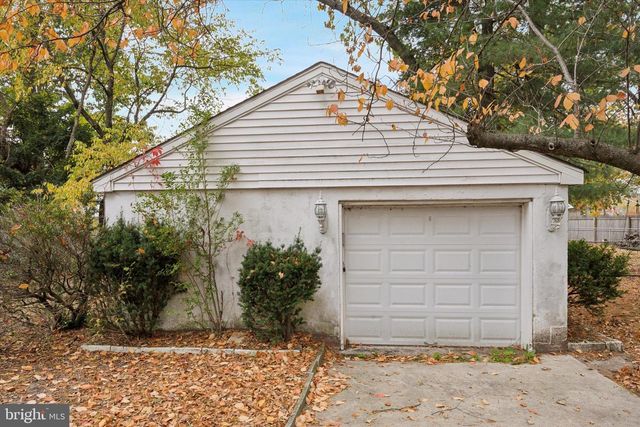 1448 VICTORY AVE, West Deptford, NJ 08093