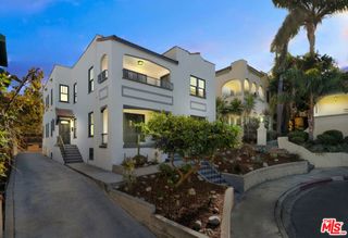 854 Serrano Place, Los Angeles, CA 90029