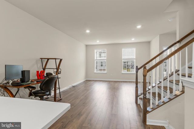 50 AUTUMN PARK DR, Medford, NJ 08055