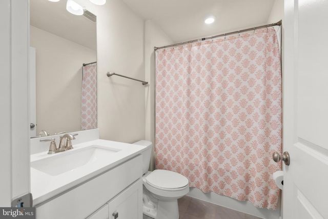 50 AUTUMN PARK DR, Medford, NJ 08055